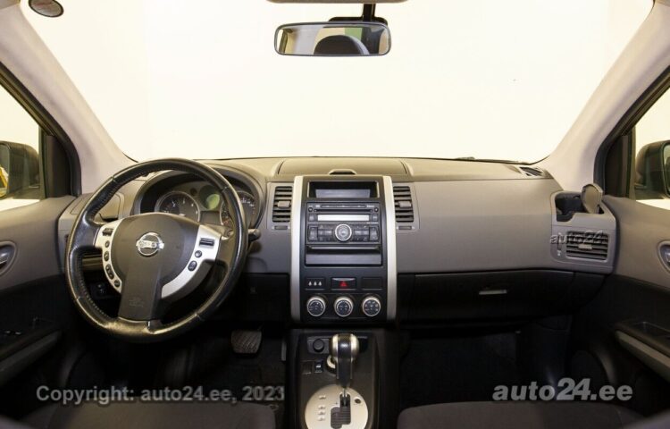 By used Nissan X-Trail 2.0 110 kW  color  for Sale in Tallinn