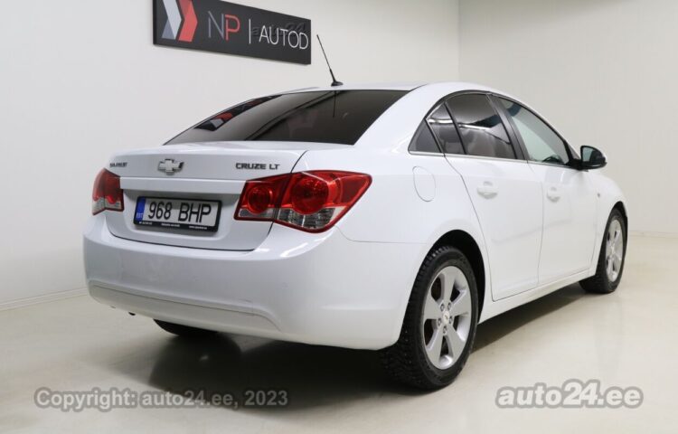 By used Chevrolet Cruze LT 2.0 120 kW  color  for Sale in Tallinn