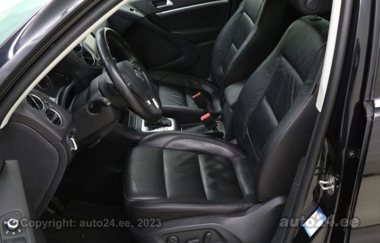 Osta kasutatud Volkswagen Tiguan 4Motion Sport & Style 2.0 130 kW  värv  Tallinnas