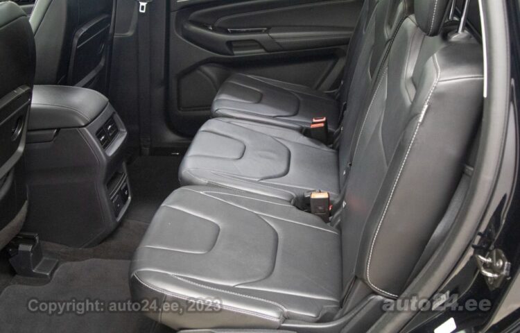 Osta kasutatud Ford S-MAX Titanium Pack 2.0 155 kW  värv  Tallinnas