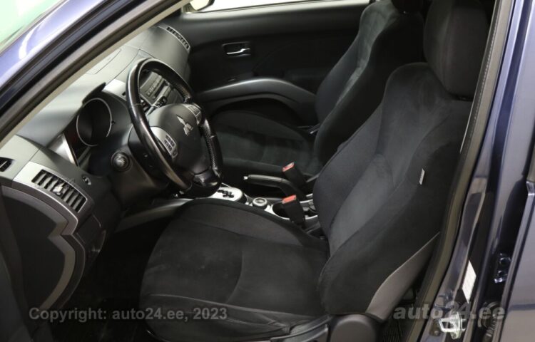 Osta kasutatud Mitsubishi Outlander 2.4 125 kW  värv  Tallinnas