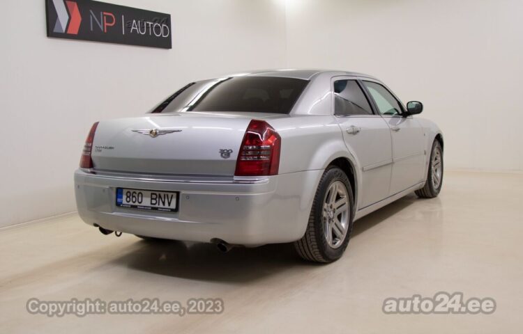 By used Chrysler 300 C Executive 3.0 160 kW  color  for Sale in Tallinn