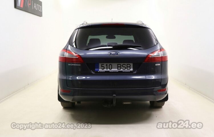 By used Ford Mondeo Ghia 1.8 92 kW  color  for Sale in Tallinn