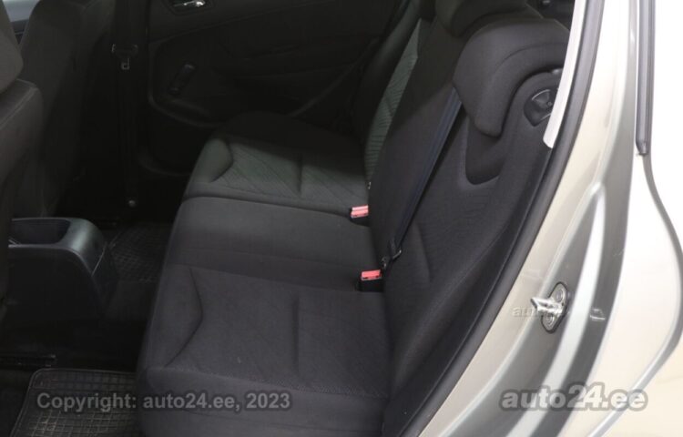 Osta kasutatud Peugeot 308 Allure 1.6 88 kW  värv  Tallinnas