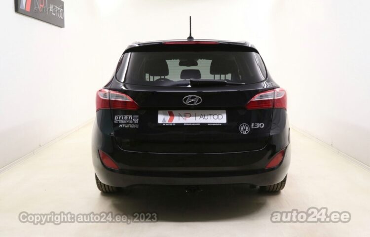 Osta käytetty Hyundai i30 Family 1.6 94 kW  väri  Tallinnasta