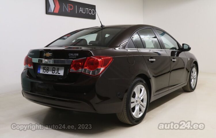 By used Chevrolet Cruze Executive 1.8 104 kW  color  for Sale in Tallinn