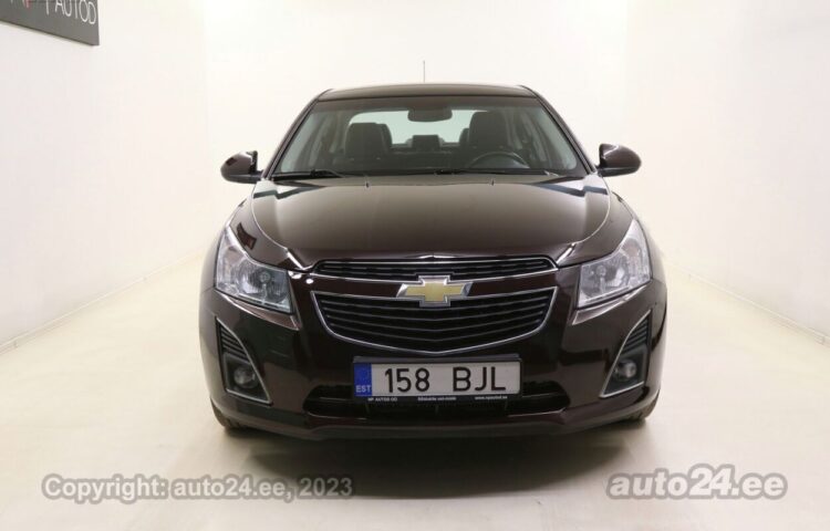 Купить б.у Chevrolet Cruze Executive 1.8 104 kW  цвет  года в Таллине