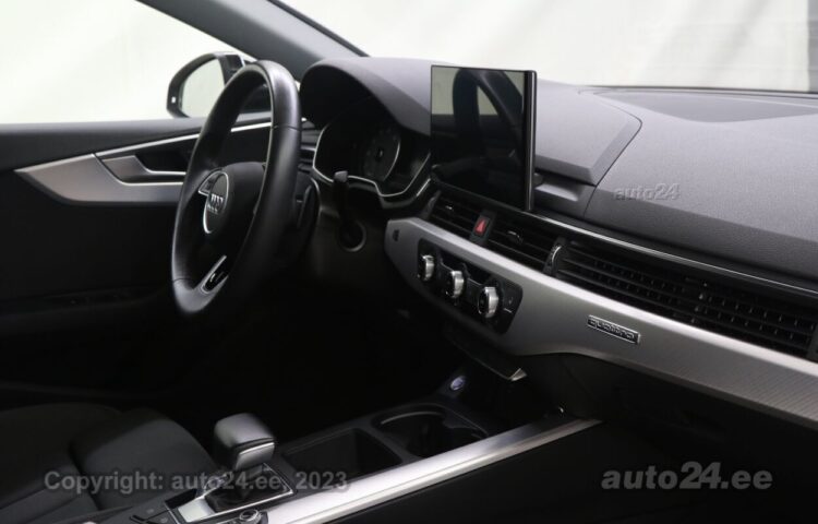 Купить б.у Audi A5 Sportback 45 TFSI QUATTRO 2.0 195 kW  цвет  года в Таллине