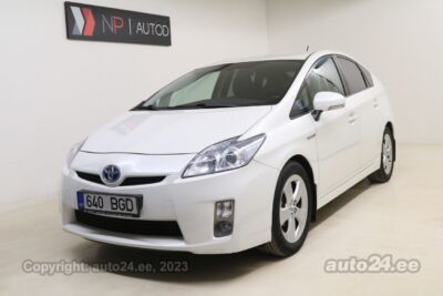 Osta kasutatud Toyota Prius Hybrid Synergy Drive 1.8 73 kW 2012 värv valge met. Tallinnas
