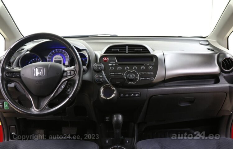 Osta käytetty Honda Jazz Hybrid Eco 1.3 65 kW  väri  Tallinnasta