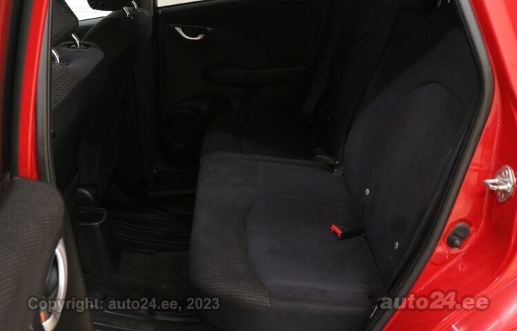 Osta kasutatud Honda Jazz Hybrid Eco 1.3 65 kW  värv  Tallinnas