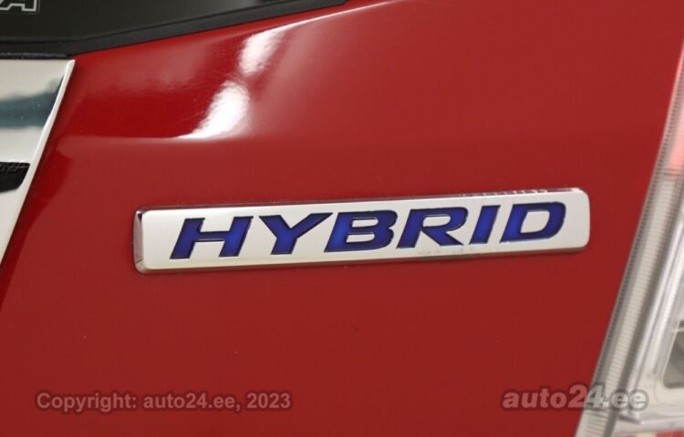Купить б.у Honda Jazz Hybrid Eco 1.3 65 kW  цвет  года в Таллине