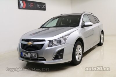 By used Chevrolet Cruze Final Edition 1.8 104 kW 2014 color silver for Sale in Tallinn