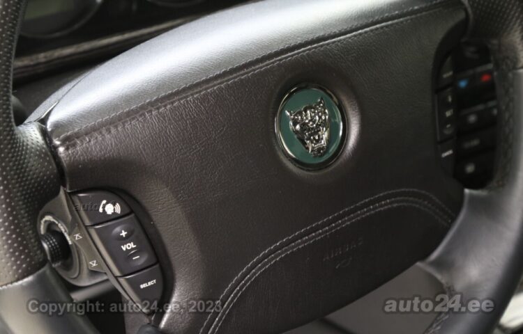 Osta kasutatud Jaguar XJ R-Sport 3.0 175 kW  värv  Tallinnas