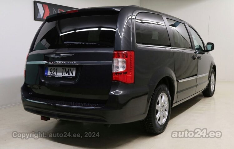 Osta käytetty Chrysler Town & Country 3.6 211 kW  väri  Tallinnasta