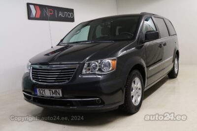 Osta käytetty Chrysler Town & Country 3.6 211 kW 2011 väri tummanharmaa Tallinnasta