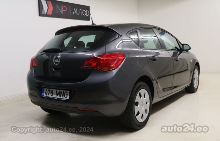 Купить б.у Opel Astra 1.6 85 kW  цвет  года в Таллине