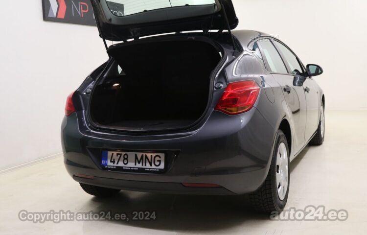 Купить б.у Opel Astra 1.6 85 kW  цвет  года в Таллине