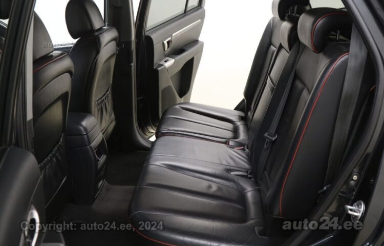 Osta käytetty Hyundai Santa Fe Family 5+2 2.2 114 kW  väri  Tallinnasta