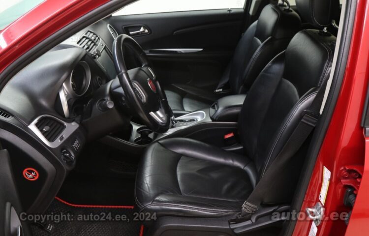 By used Fiat Freemont Family AWD 2.0 125 kW  color  for Sale in Tallinn