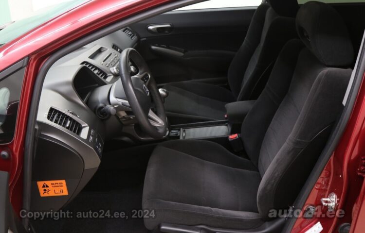 By used Honda Civic 1.8 103 kW  color  for Sale in Tallinn