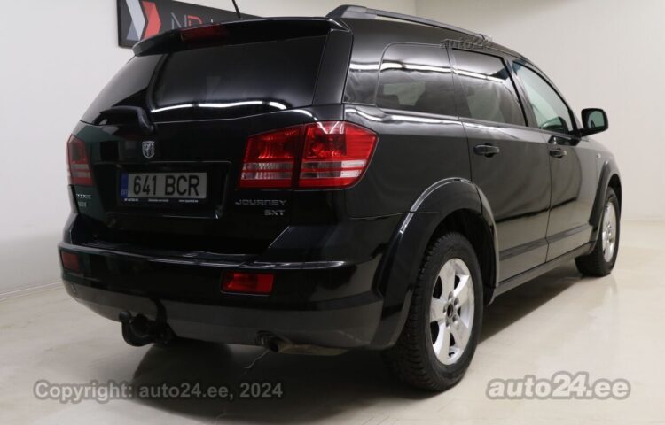 By used Dodge Journey Family SXT 2.0 103 kW  color  for Sale in Tallinn