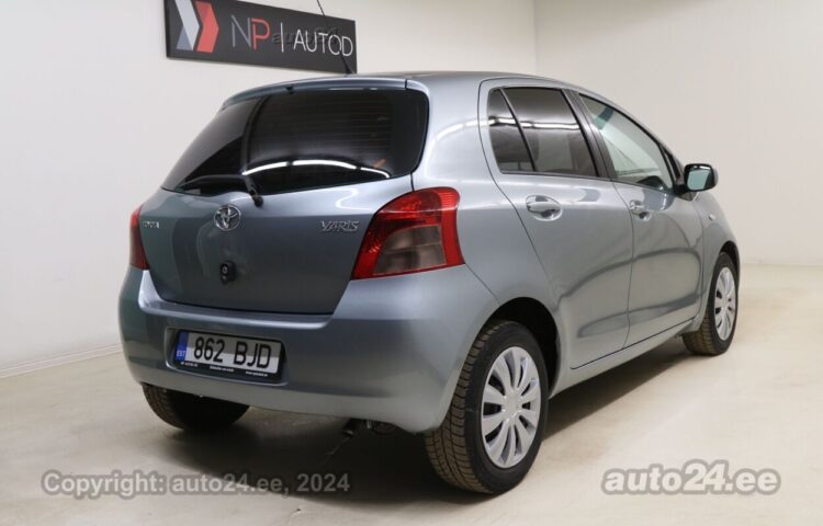 Osta käytetty Toyota Yaris 1.3 64 kW  väri  Tallinnasta