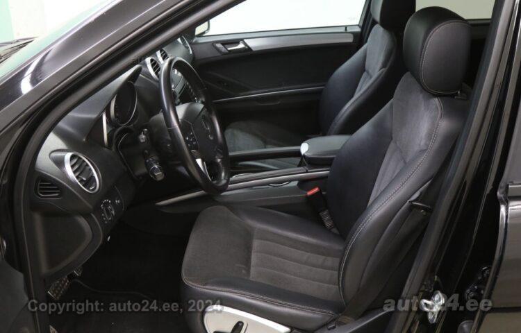 Osta käytetty Mercedes-Benz ML 280 CDi 4Matic 3.0 140 kW  väri  Tallinnasta