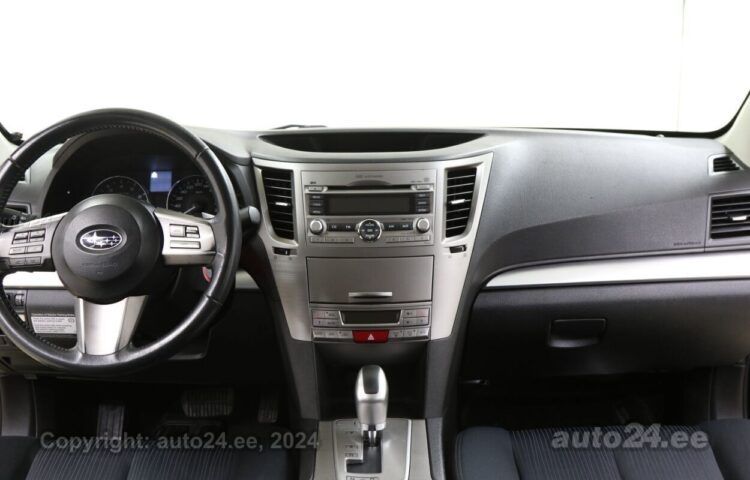 Купить б.у Subaru Legacy Comfortline 2.5 123 kW  цвет  года в Таллине