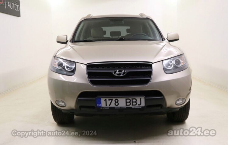 Купить б.у Hyundai Santa Fe AWD 2.7 139 kW  цвет  года в Таллине
