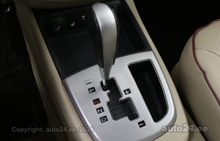 Osta kasutatud Hyundai Santa Fe Comfortline AWD 2.2 114 kW  värv  Tallinnas