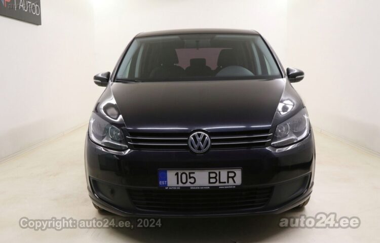 Osta kasutatud Volkswagen Touran Family Edition 1.6 77 kW  värv  Tallinnas