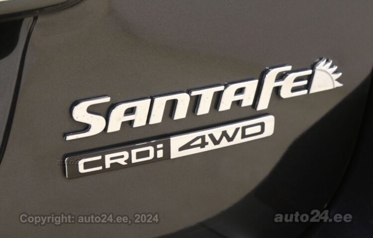 Купить б.у Hyundai Santa Fe 2.2 114 kW  цвет  года в Таллине