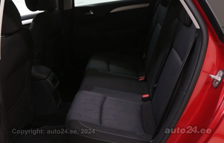 Купить б.у Citroen C4 Comfortline 1.6 88 kW  цвет  года в Таллине
