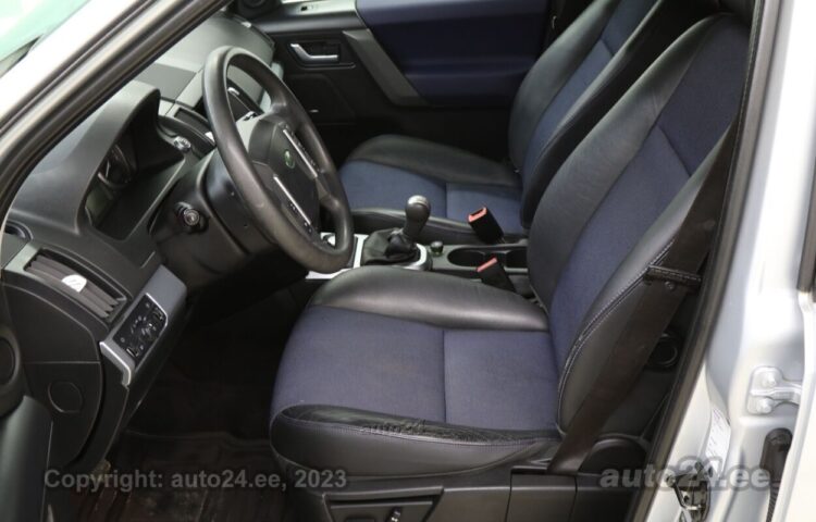 By used Land Rover Freelander II SE 2.2 118 kW  color  for Sale in Tallinn