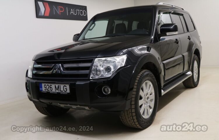 By used Mitsubishi Pajero Black Edition 3.2 125 kW  color  for Sale in Tallinn
