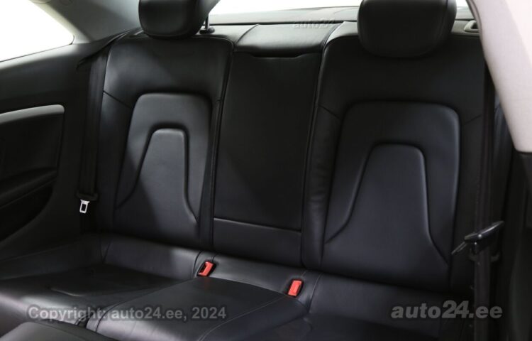 Osta kasutatud Audi A5 Coupe Quattro Executive 3.0 176 kW  värv  Tallinnas