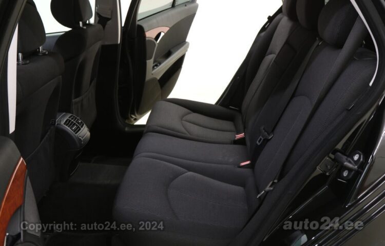 Osta käytetty Mercedes-Benz E 220 Elegance 2.1 125 kW  väri  Tallinnasta