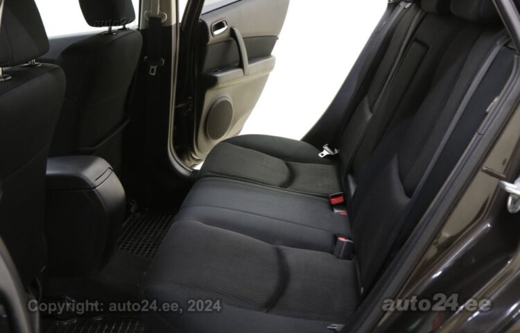Купить б.у Mazda 6 Estate Elegance 2.0 114 kW  цвет  года в Таллине