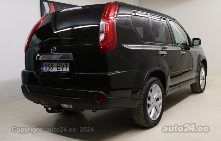 By used Nissan X-Trail Elegance 2.0 110 kW  color  for Sale in Tallinn