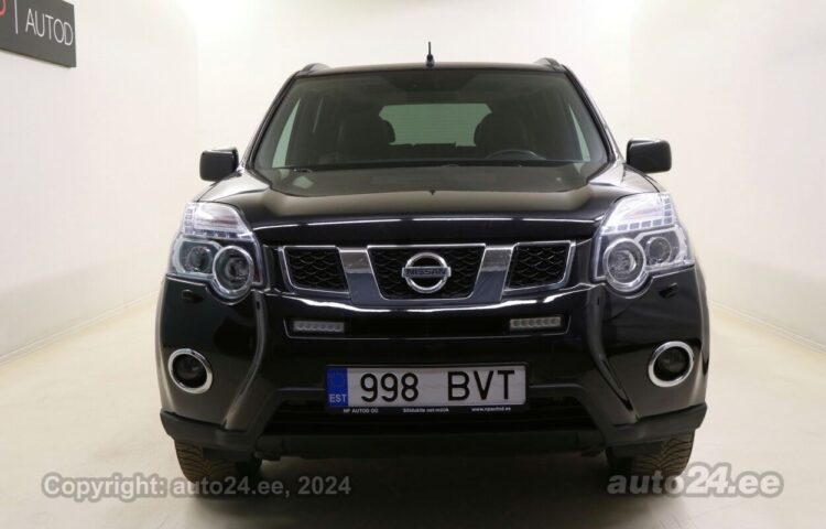 By used Nissan X-Trail Elegance 2.0 110 kW  color  for Sale in Tallinn