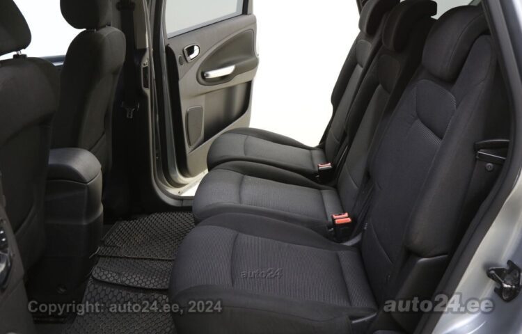 Osta käytetty Ford S-MAX Comfortline 2.0 96 kW  väri  Tallinnasta