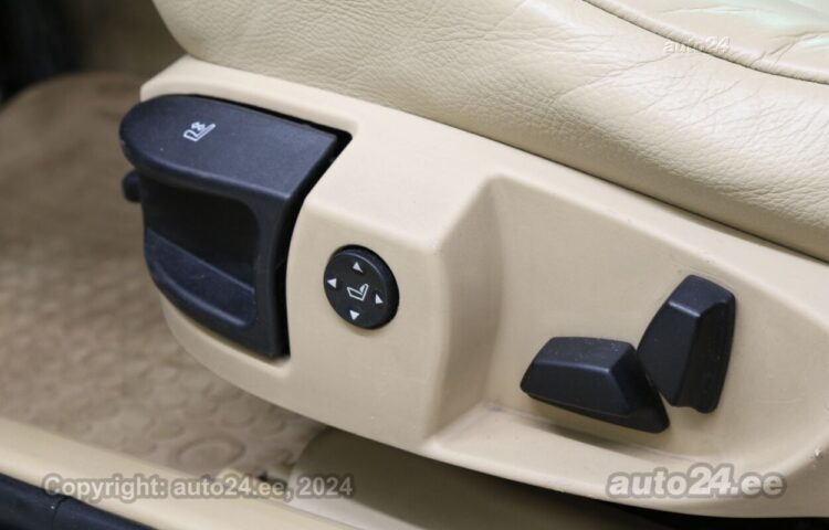 Osta käytetty BMW 530 Facelift 3.0 173 kW  väri  Tallinnasta