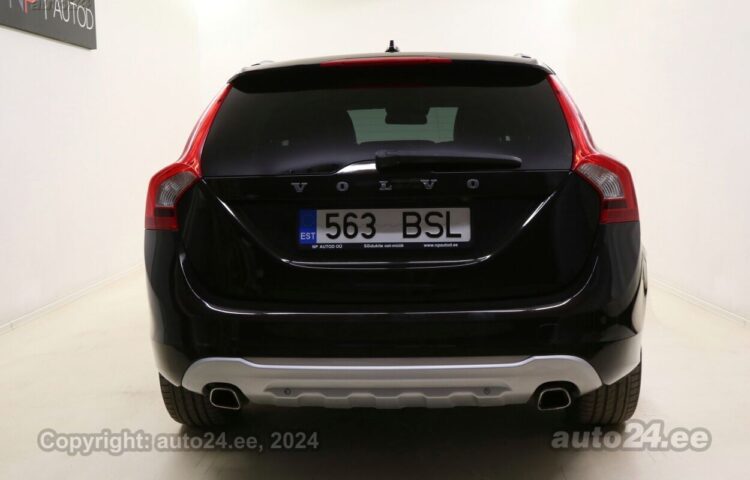 Osta käytetty Volvo V60 Summum 2.4 151 kW  väri  Tallinnasta