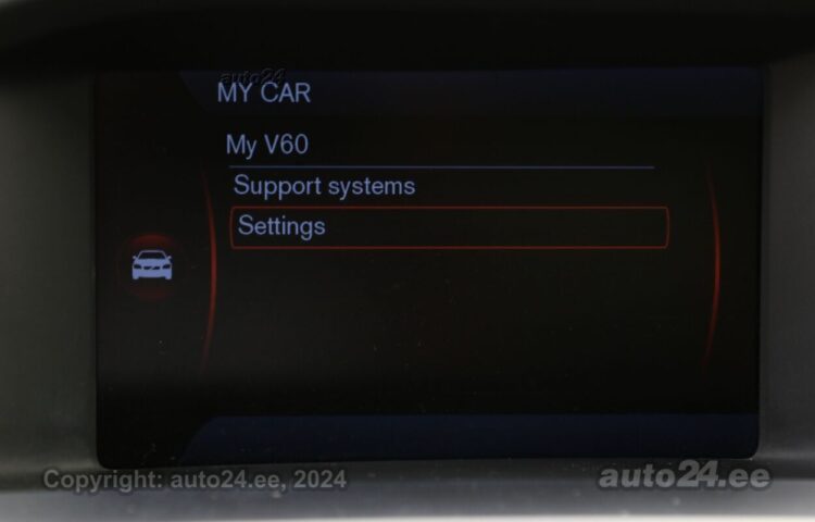 Osta käytetty Volvo V60 Summum 2.4 151 kW  väri  Tallinnasta