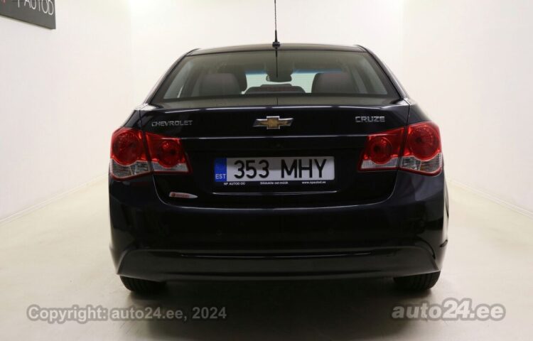 By used Chevrolet Cruze Final Edition 1.6 91 kW  color  for Sale in Tallinn