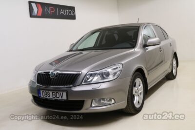 Osta käytetty Skoda Octavia Comfortline 1.8 118 kW 2011 väri beige Tallinnasta