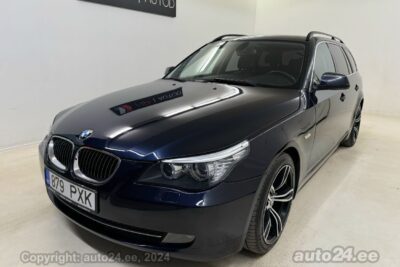 Купить б.у BMW 525 Facelift 3.0 145 kW 2010 цвет синий года в Таллине