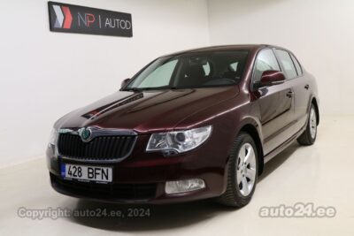 Osta kasutatud Skoda Superb Comfort Plus 1.4 92 kW 2011 värv tumepunane Tallinnas