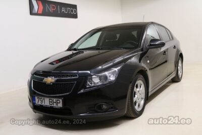 By used Chevrolet Cruze Luxury 2.0 120 kW 2012 color black for Sale in Tallinn